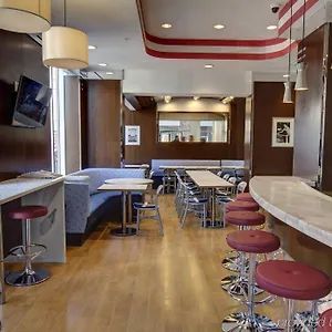 *** Otel Fairfield By Marriott Manhattan/financial District ABD